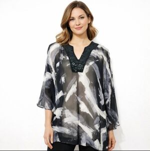 Chico’s 100% Silk Black White Abstract Beaded Neckline Tunic Top Size Medium